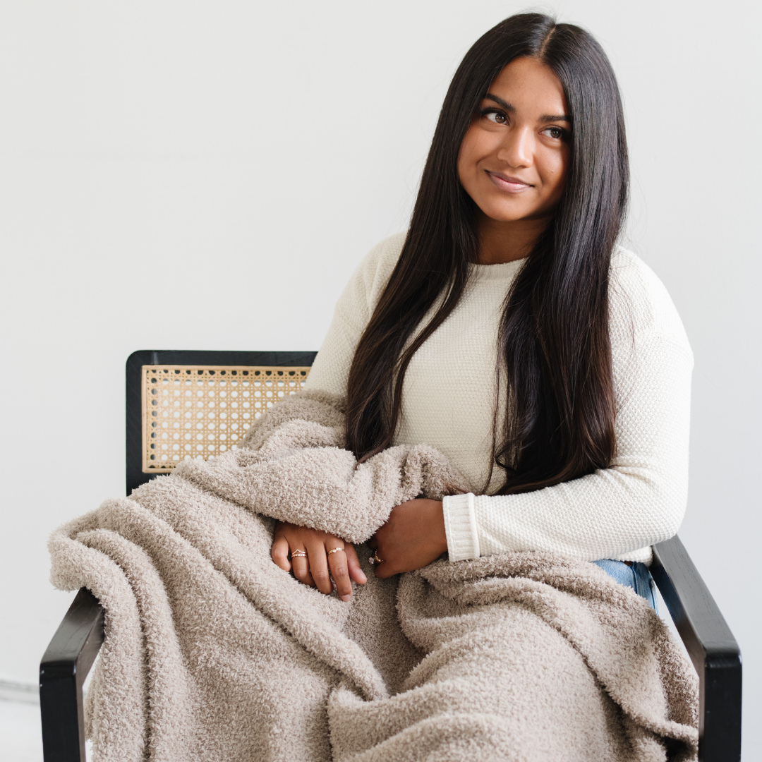 Zamboni Throw Blanket - Thumbnail 2