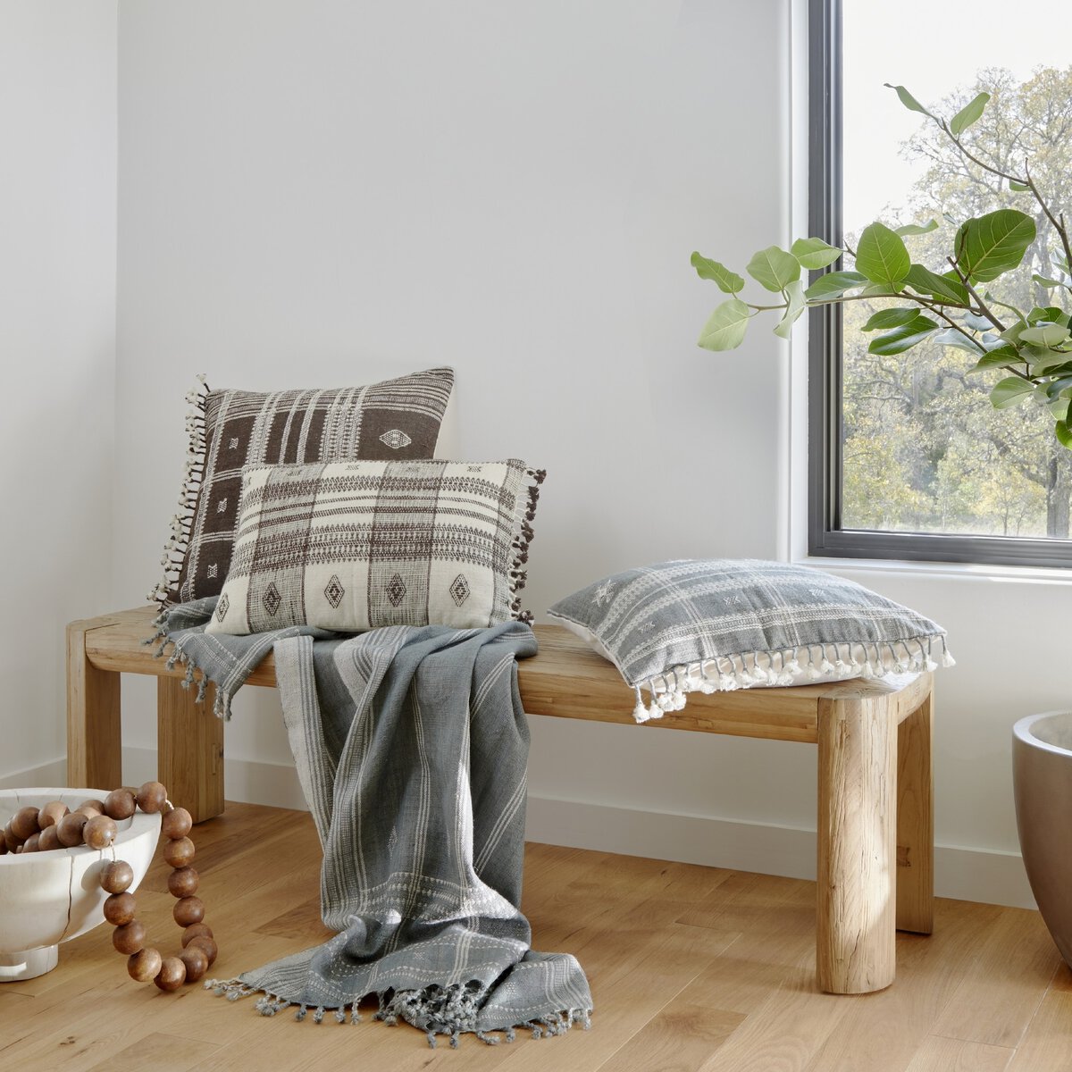 Josephine Interiors Bhujodi Pillow - Thumbnail 2