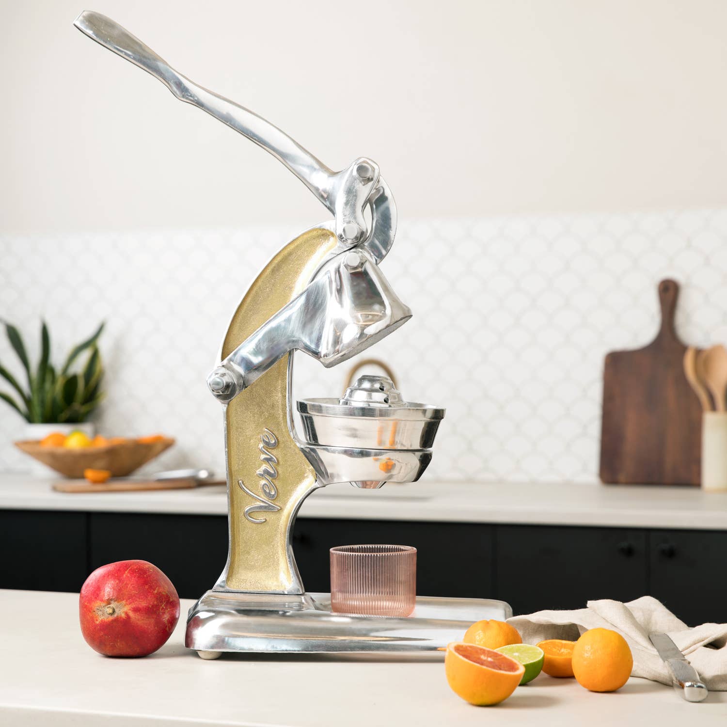 Verve Culture Citrus Juicer - Thumbnail 2