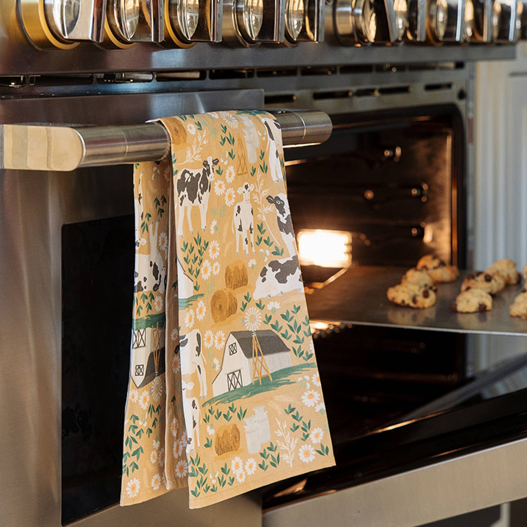 Dairy Cows Farm Tea Towel - Thumbnail 3