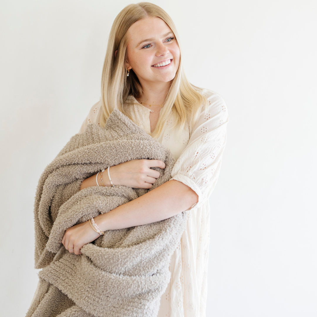 Bamboni Throw Blanket - Thumbnail 4