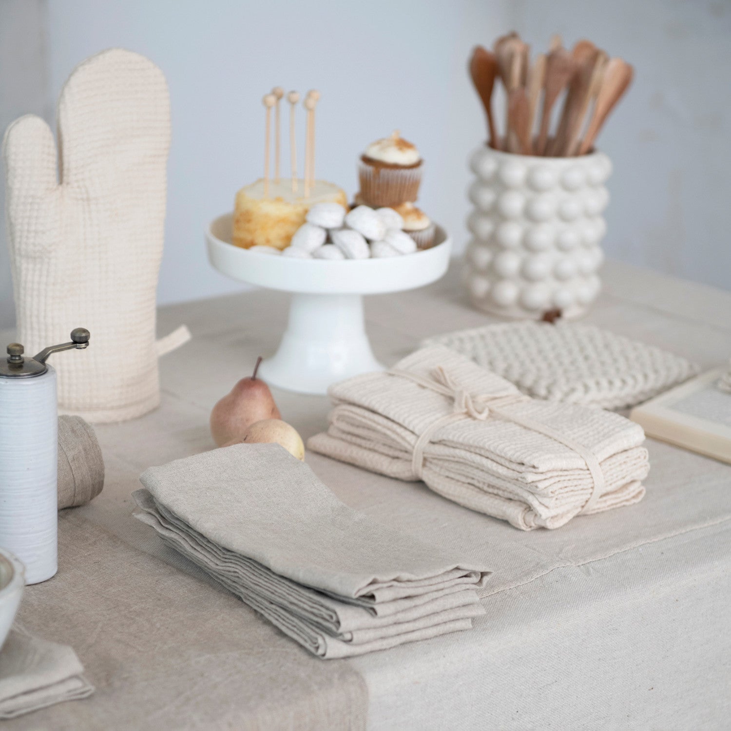 Woven Linen & Cotton Waffle Napkins - Thumbnail 2